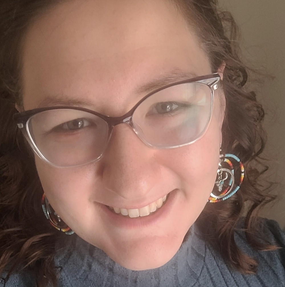 Meet your Posher, Claire